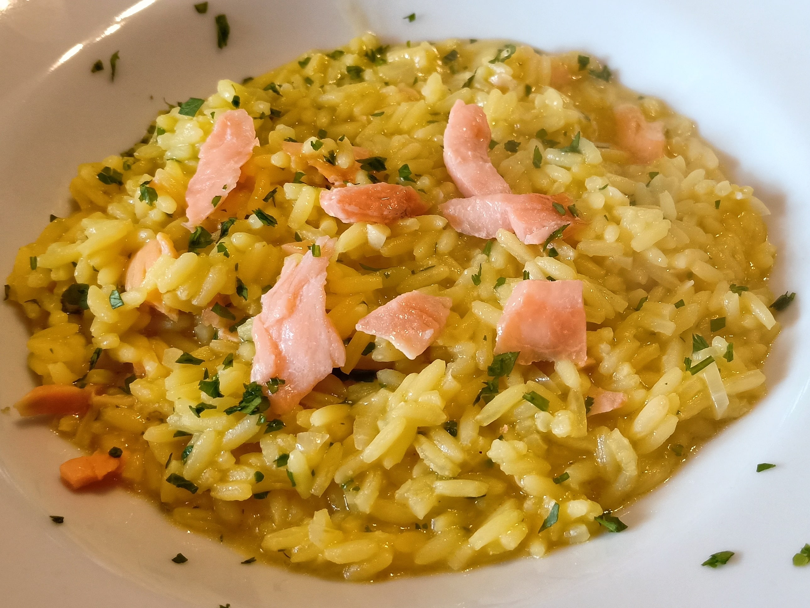 risotto con salmone e zucchine